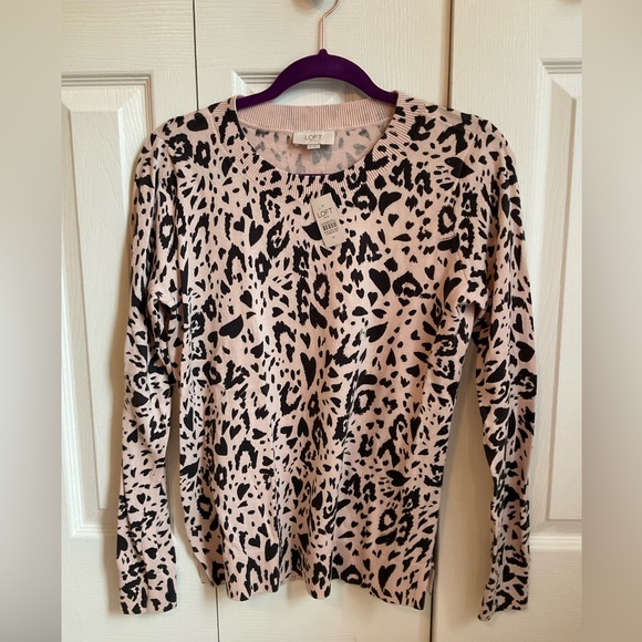 Ann Taylor Loft Outlet Lightweight sweater Size M NWT - Picture 1 of 4